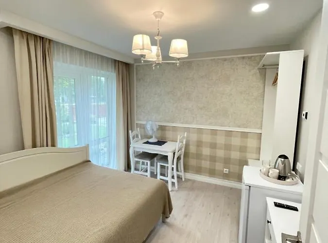 Atostogu Sala בית הארחה 3*