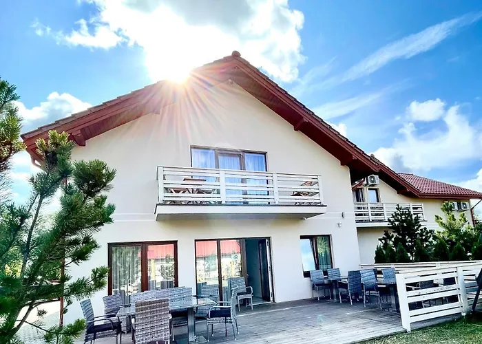 Atostogu Sala בית הארחה 3*