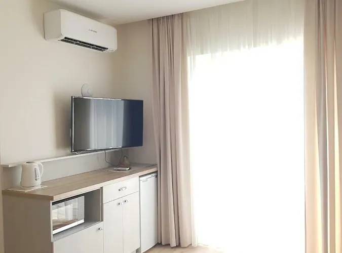 Atostogu Sala בית הארחה 3*